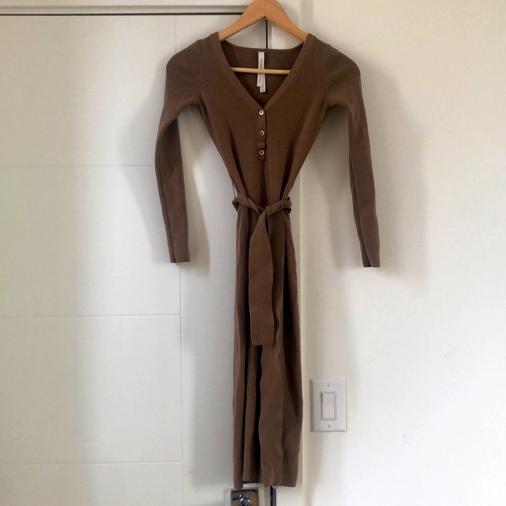 Aritzia ribbed beige sweater midi dress